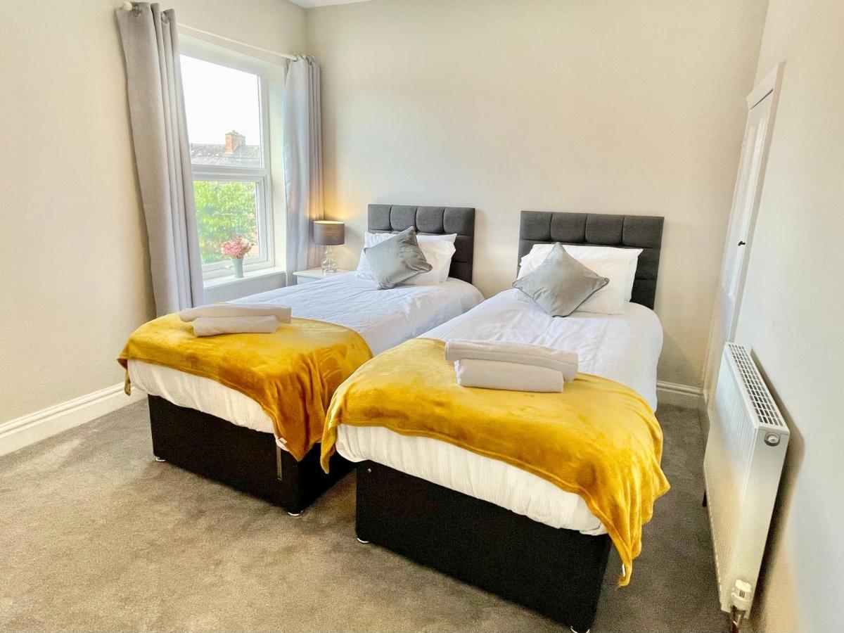 Holiday home The Balmoral Close To The Racecourse *